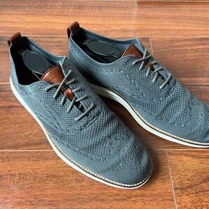 COLE HAAN MEN’S ORIGINALGRAND WINGTIP OXFORD MAGNET STICHLITE/IVORY SHOES C27961